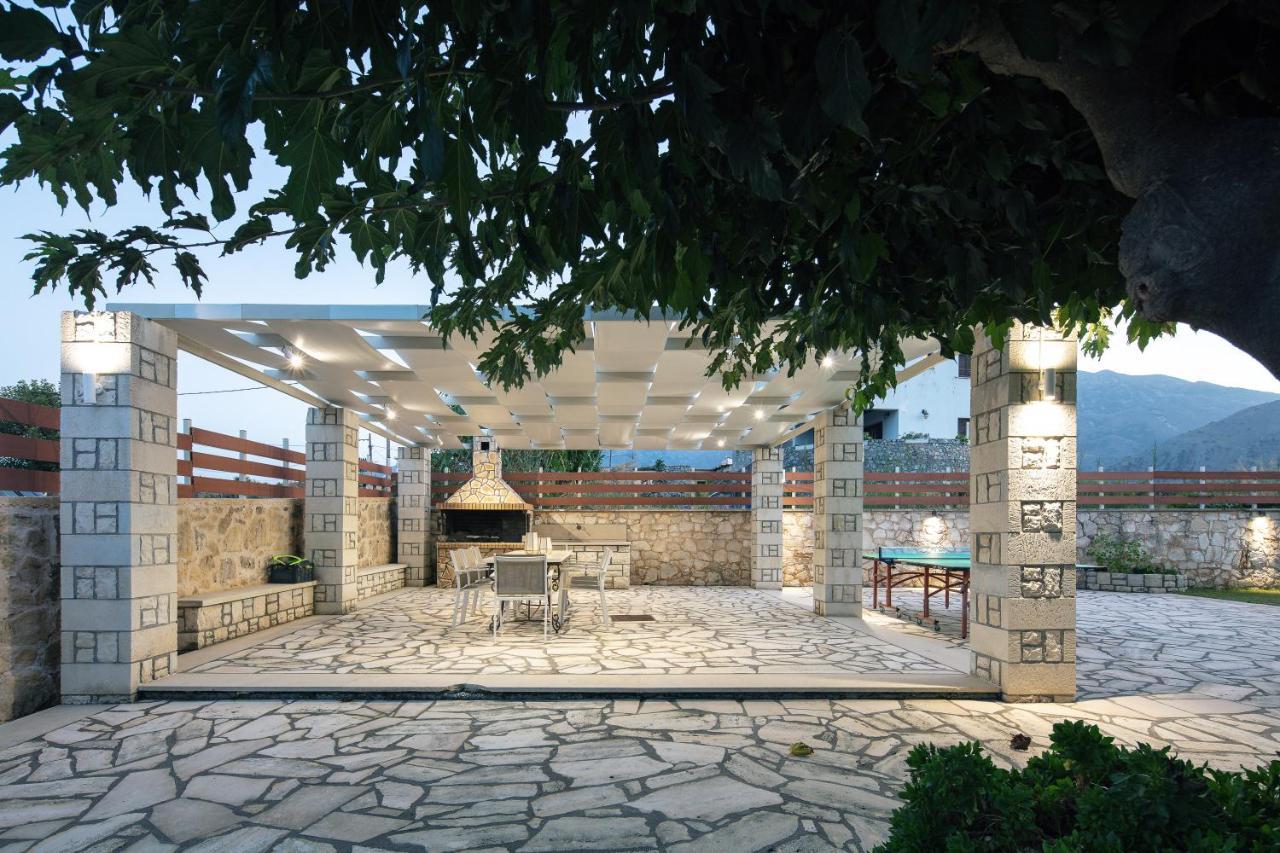 Villa Pinelopi Asproulianoi Экстерьер фото