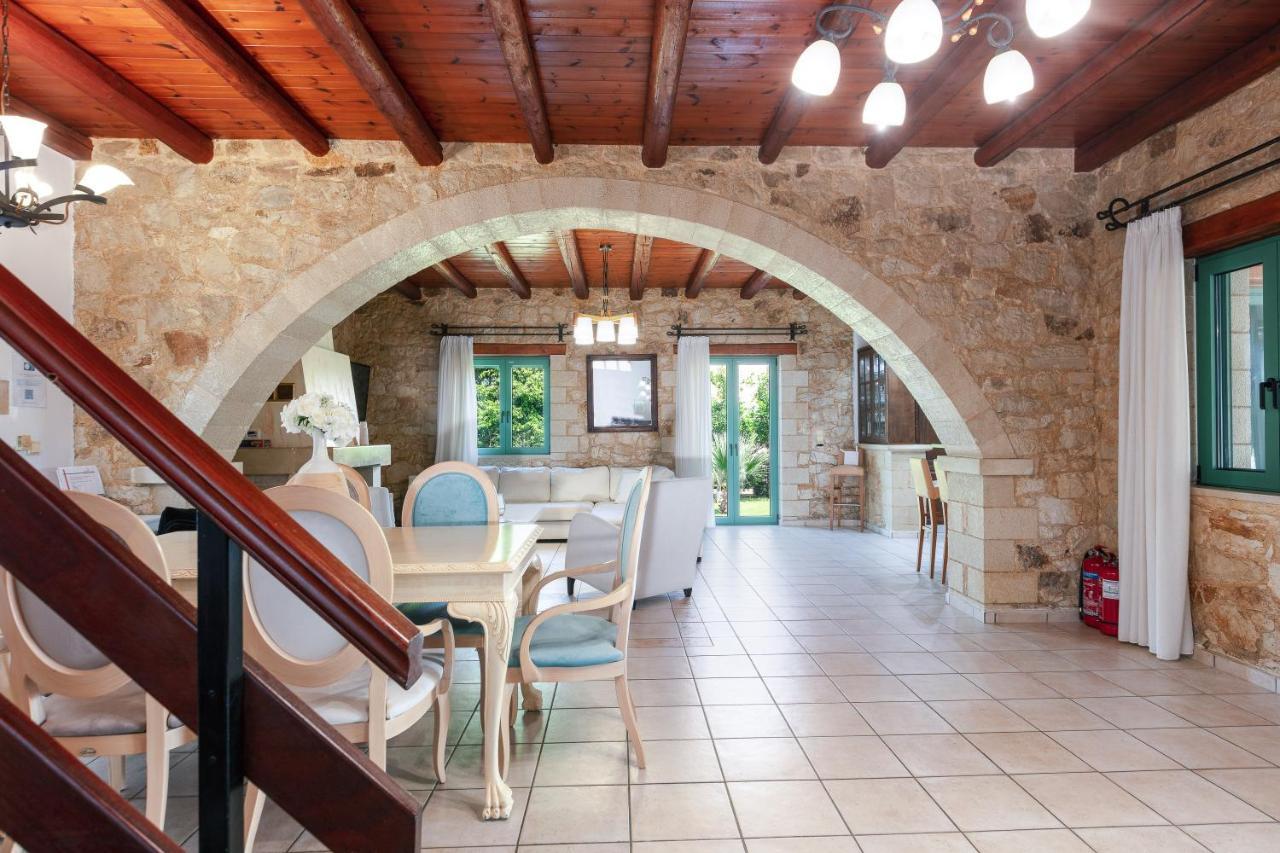 Villa Pinelopi Asproulianoi Экстерьер фото