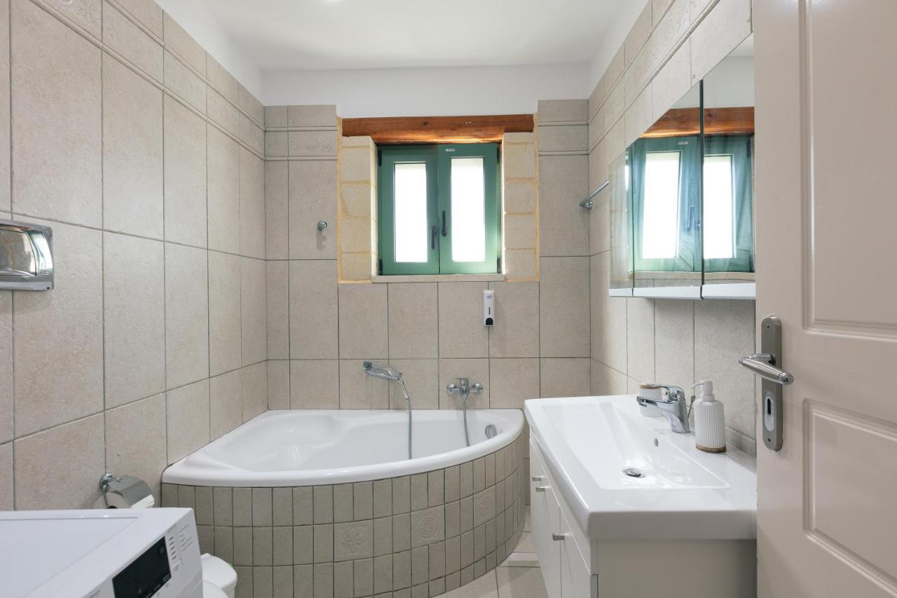 Villa Pinelopi Asproulianoi Экстерьер фото